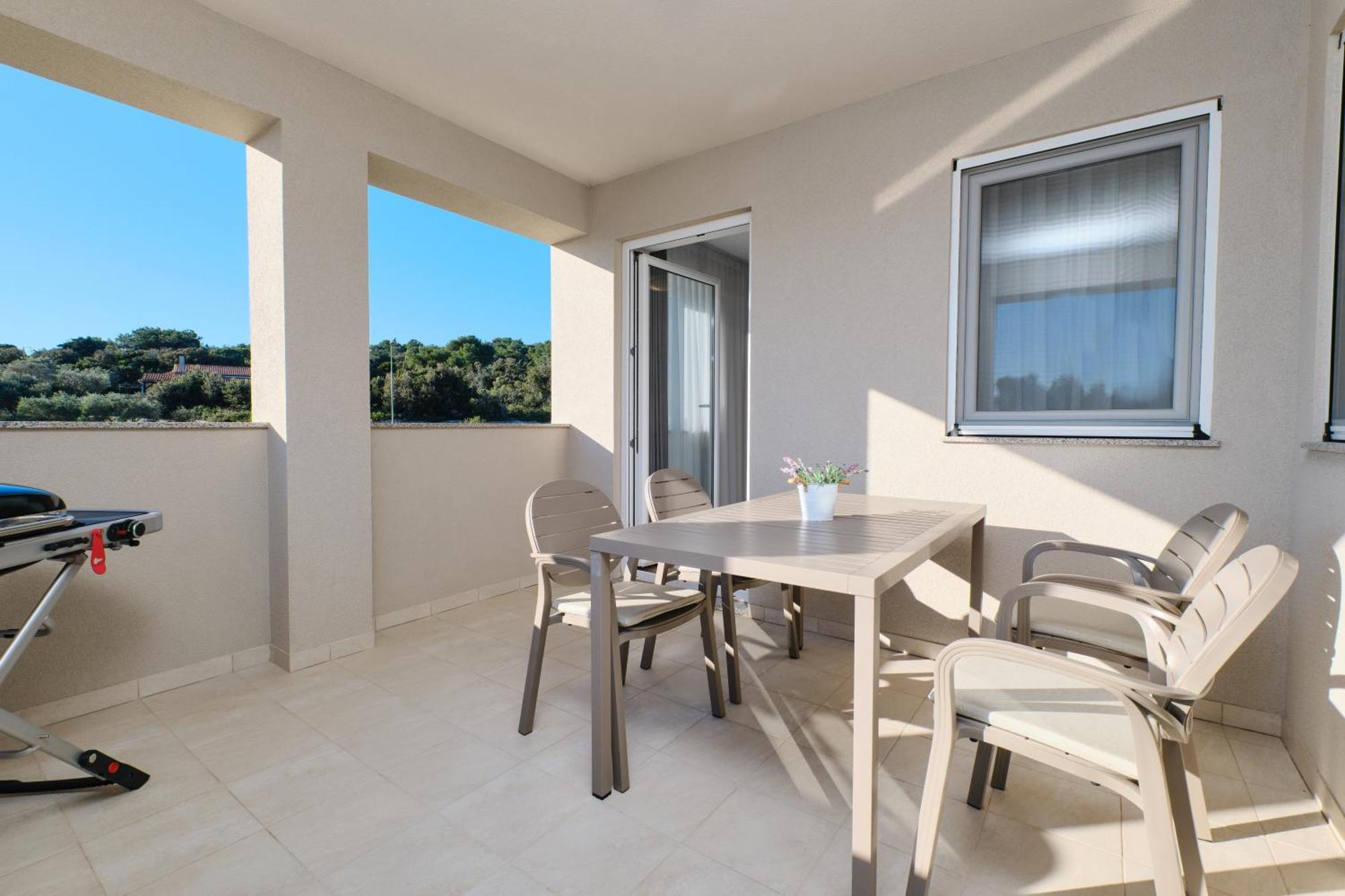 Apartments Divna Mali Lošinj Екстериор снимка